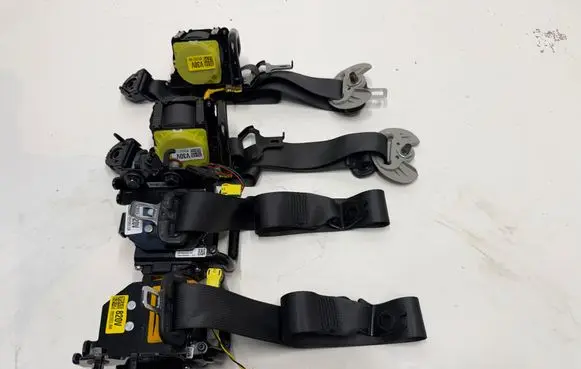 KIA Niro Set of seat belts 88810AO3000CCV 89880AT200C 88820AO300CCV