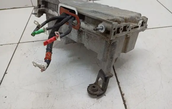 Renault Zoe Voltage converter inverter 296H27355R