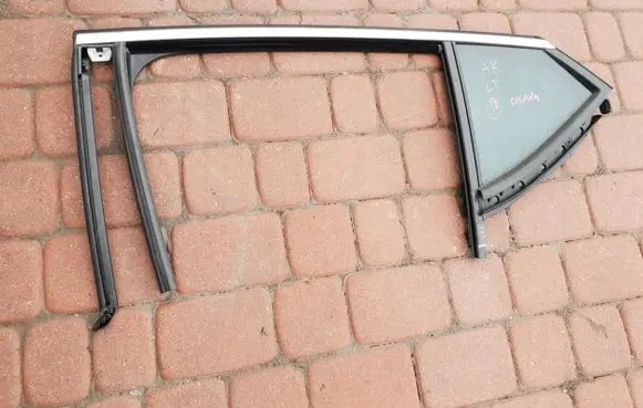 Opel Astra K Sliding door window/glass 