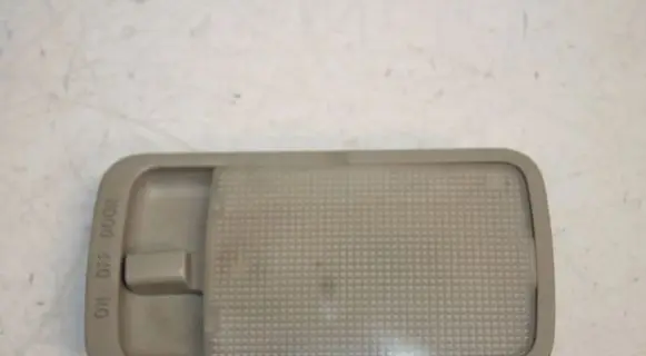 Toyota Corolla Verso E121 Rear seat light