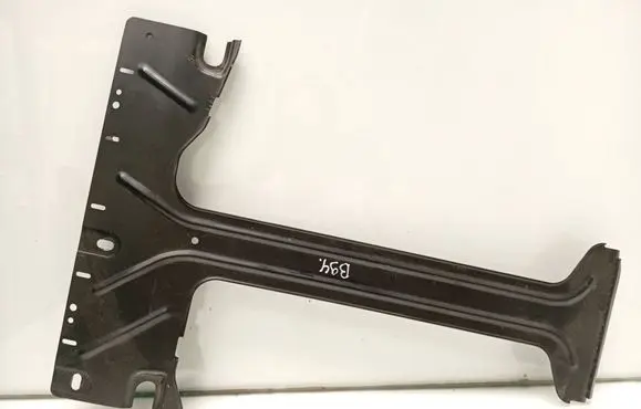 Battery bracket