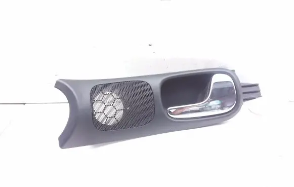 Audi A4 S4 B5 8D Front door interior handle 8D0837020