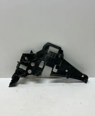 Audi A8 S8 D5 Fender mounting bracket 4N0807284B