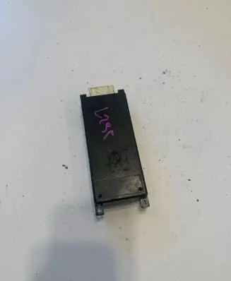 Peugeot 308 SW Bluetooth control unit module 9666419080 S122288001H 0004048
