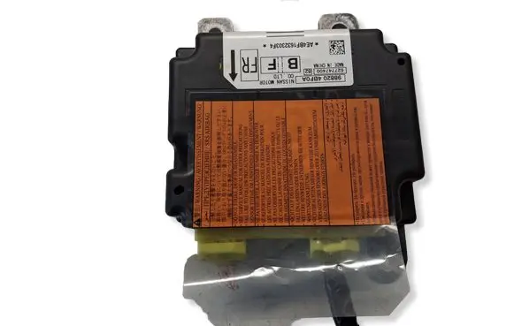 Nissan X-Trail T32 Airbag control unit/module 988204BF0A