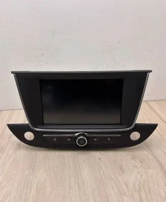 Opel Crossland X Radio/CD/DVD/GPS head unit 39145557 9827214480 555343750