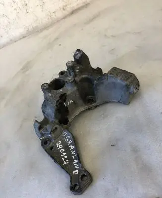 Opel Grandland X Generator/alternator bracket 9808696680