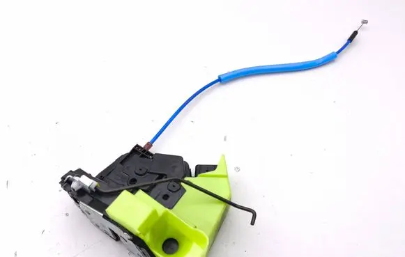 KIA Sportage Front door lock 81310R2020