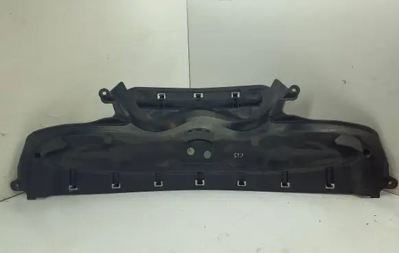Mercedes-Benz CLS C219 Other engine bay part A2118800336