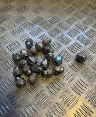 KIA Sportage Nuts/bolts 