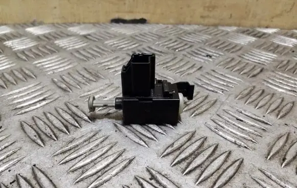 Clutch pedal sensor