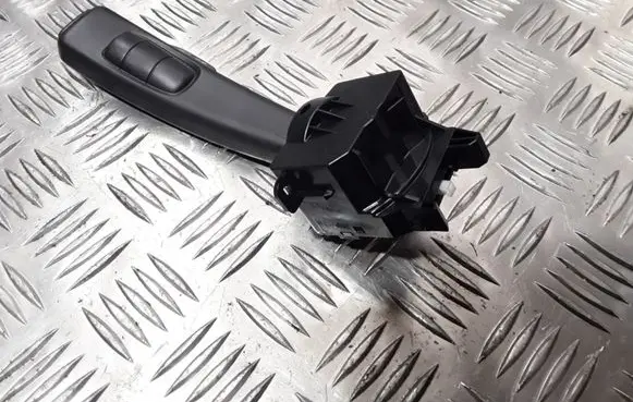 Volvo V50 Indicator stalk 17D770 4A54B