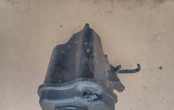 BMW X5 E70 Coolant expansion tank/reservoir 7552546