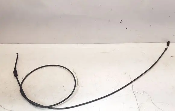 Mercedes-Benz E W124 Engine bonnet/hood lock release cable 