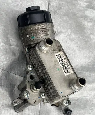 Fiat 500X Oil filter mounting bracket 00055273038