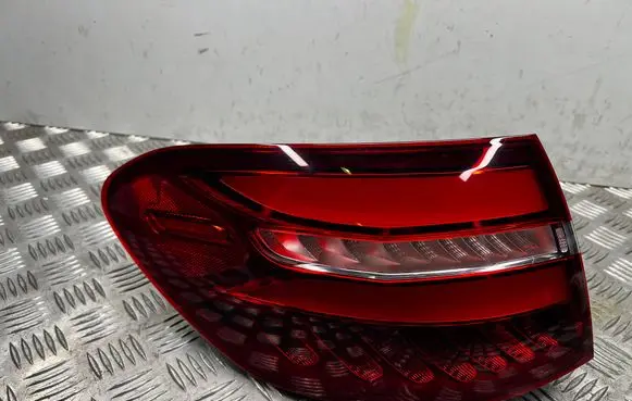 Mercedes-Benz GLC X253 C253 Rear/tail lights A2539060900 20160701S353 0000506977