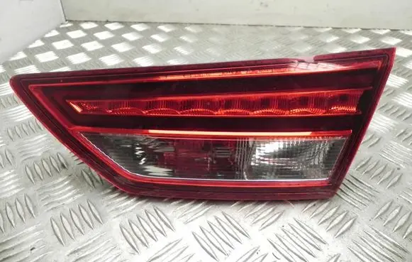 Seat Leon (5F) Rear/tail lights 5F9945308C