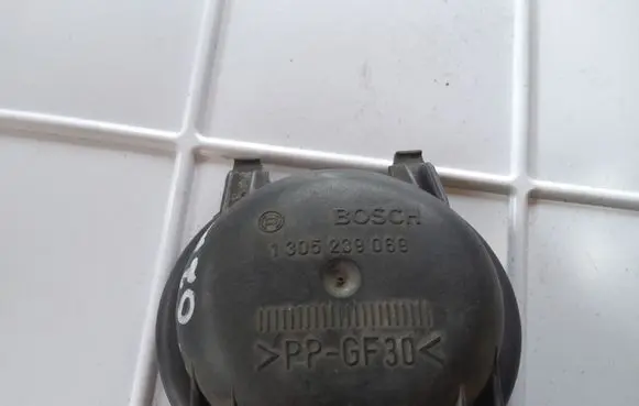 Mercedes-Benz A W168 Headlight/headlamp dust cover 1305239069