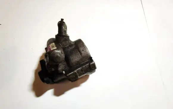 Alfa Romeo 147 Power steering pump 46737907 26069130Z
