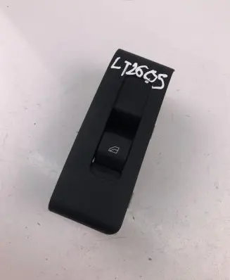 Volvo XC40 Electric window control switch 31456060