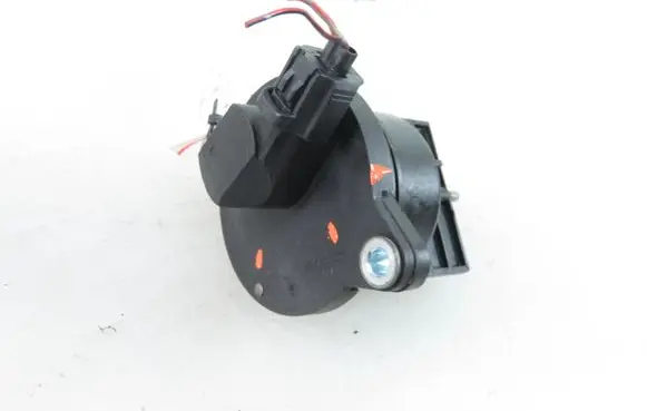 Mazda MPV Valve XW4E9L490AD