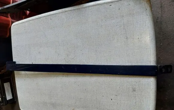 Volkswagen Caddy Sliding door rail trim 2K0843795B