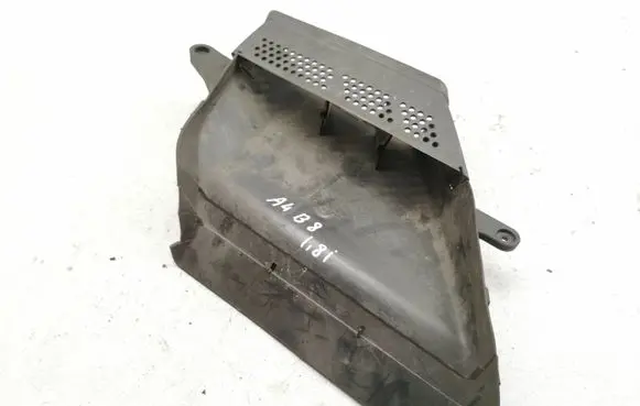 Audi A4 S4 B8 8K Air intake duct part 8K0129618 8K0129618A
