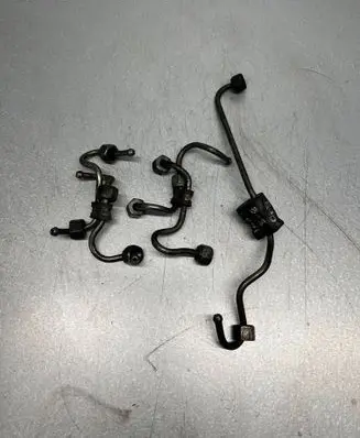 BMW 3 E90 E91 Fuel injector supply line/pipe NOCODE