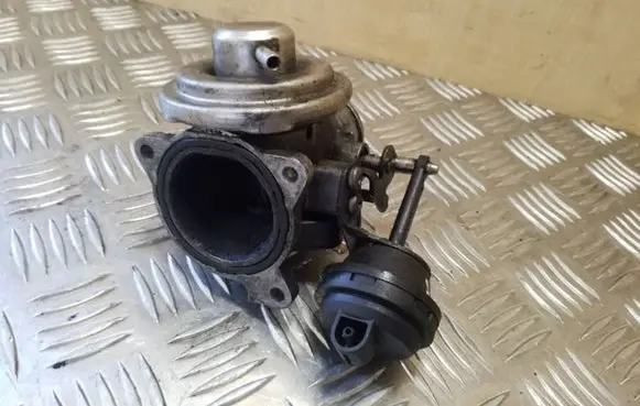Audi A2 EGR valve 045131501C