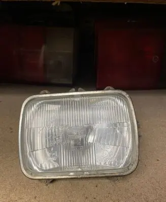 Mitsubishi L300, Cosmos Headlight/headlamp MB415405 104R7