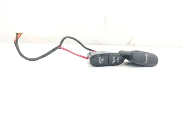 KIA Sedona Other switches/knobs/shifts 0k52y66318