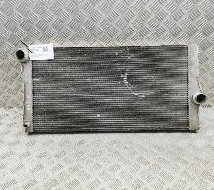 BMW 5 F10 F11 Coolant radiator 8509176