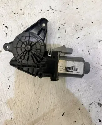Chrysler 300C Front door window regulator motor 128000882 402433 58784894