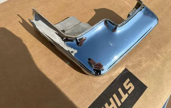 Cadillac DeVille Front bumper corner part panel trim 