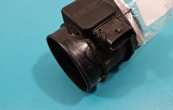 Opel Zafira A Mass air flow meter 5WK9606 IMPRK1414916