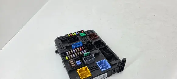 Citroen Jumpy Fuse module 9830790580
