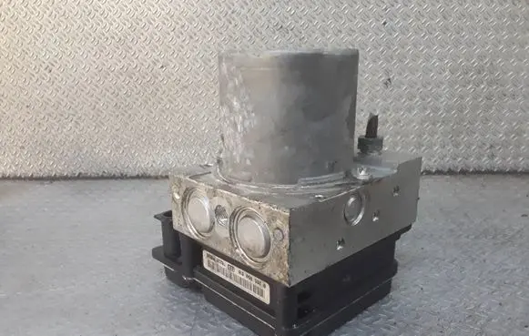 Mercedes-Benz B W245 ABS Pump A00064310812 0265950618