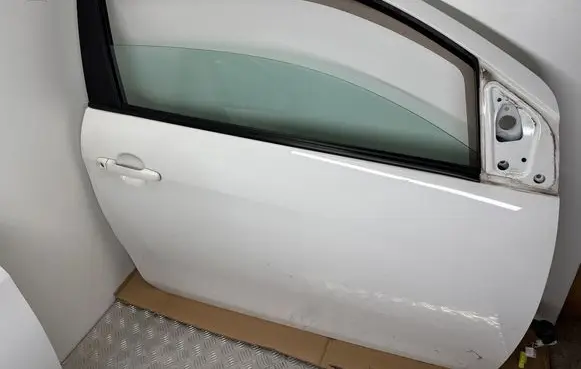 Peugeot 108 Door (2 Door Coupe) 