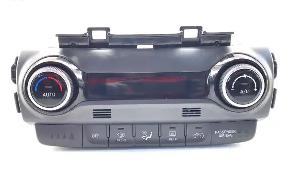 Hyundai Kona I Interior fan control switch C200367820