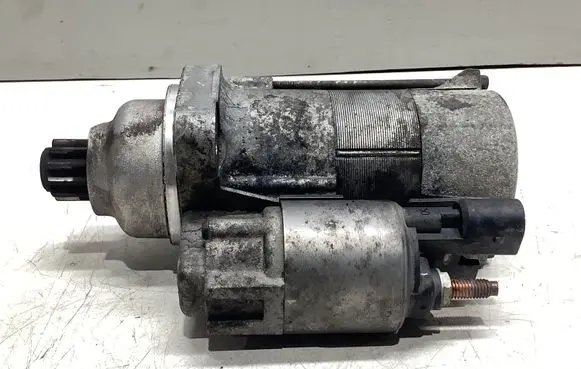 Volkswagen PASSAT B6 Starter motor
