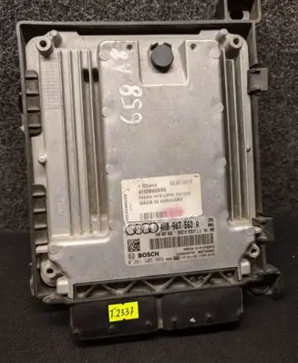 Audi A8 S8 D4 4H Engine control unit/module 4H0907560 4H0990990
