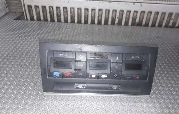 Audi A4 S4 B6 8E 8H Climate control unit 8E0820043H