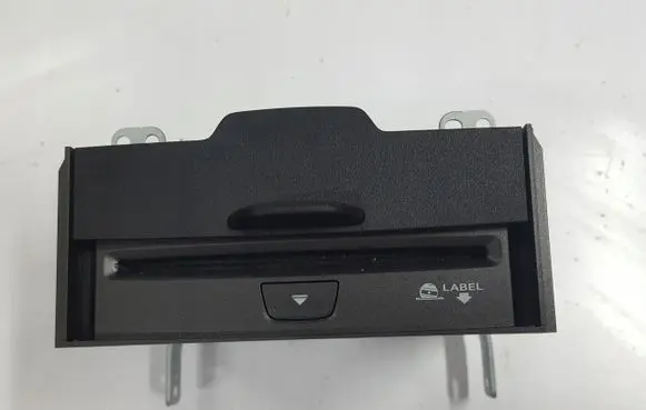 Jeep Cherokee CD/DVD changer P68225372AB