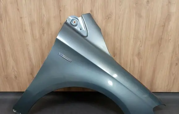 Mercedes-Benz B W246 W242 Fender 