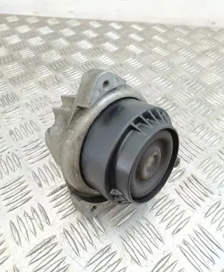 BMW 7 F01 F02 F03 F04 Engine mount bracket 6851264