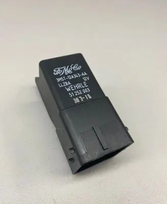Ford Focus C-MAX Glow plug pre-heat relay 3M5T12A343AA