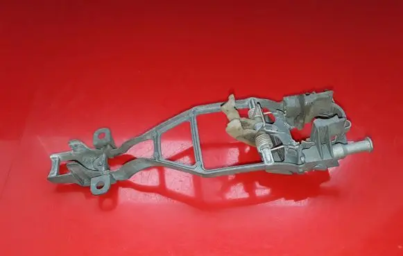 Rear door exterior handle/bracket