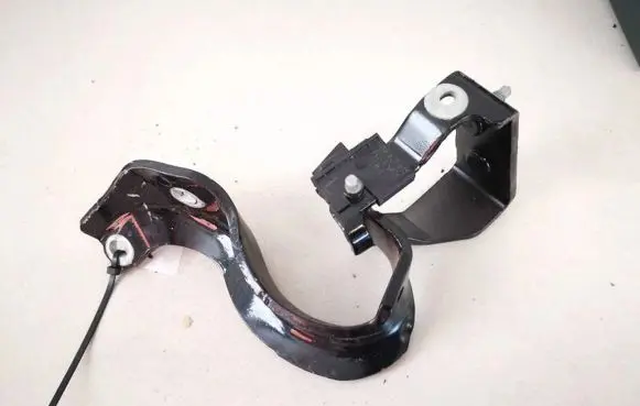 Audi A6 S6 C6 4F Tailgate/trunk/boot hinge 4f9827399b