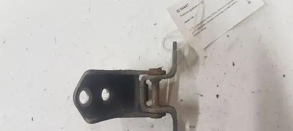 Mazda 6 Front door lower hinge