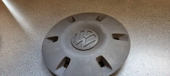 Volkswagen Crafter Original wheel cap 2E0601151 9064010025